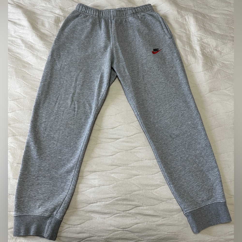 Nike Heather Gray Sweatpants